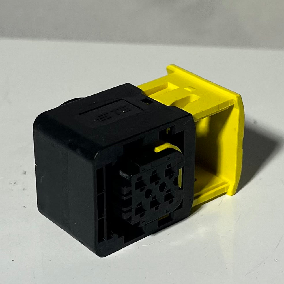Scania H7 Headlight Plug Kit
