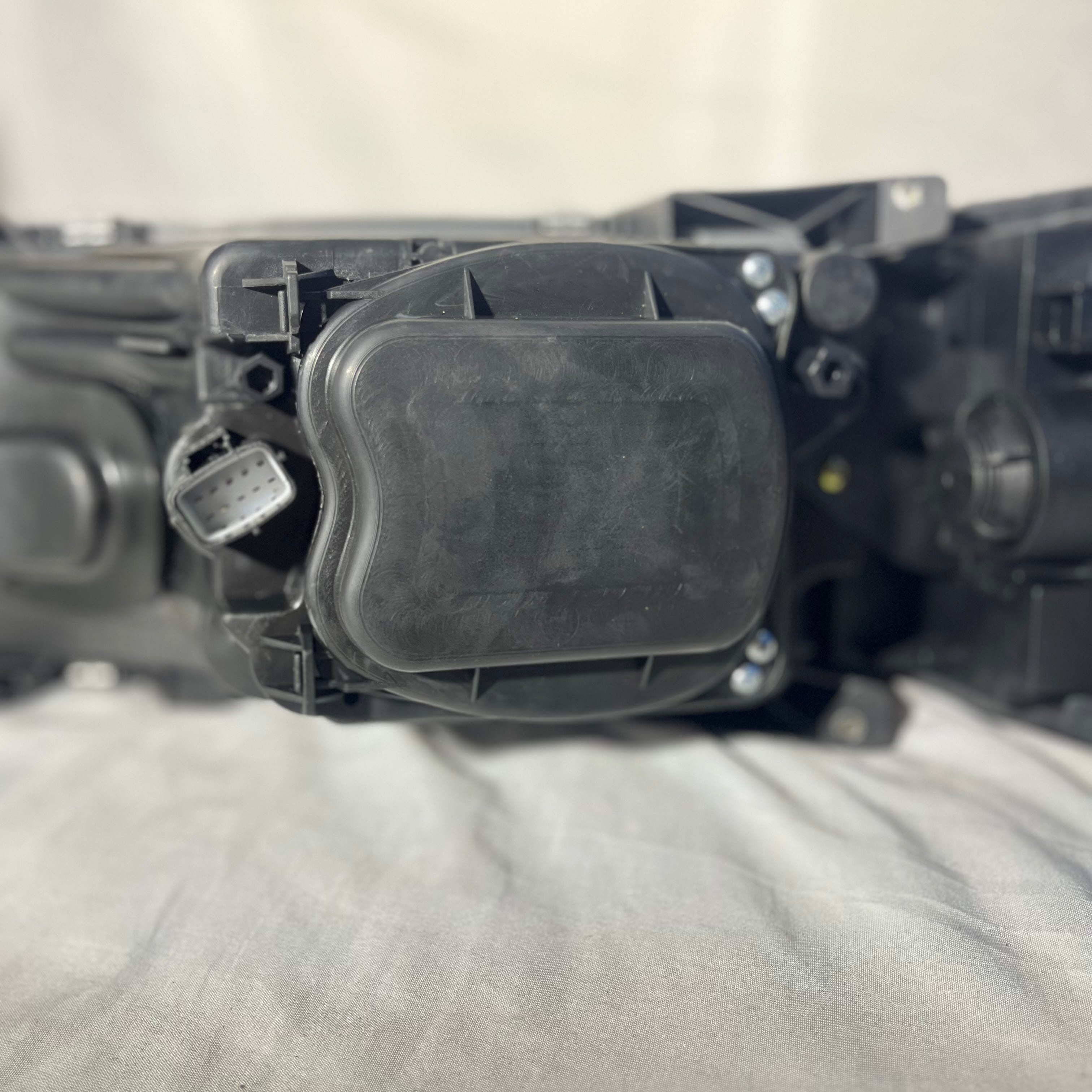 Scania Headlight H7