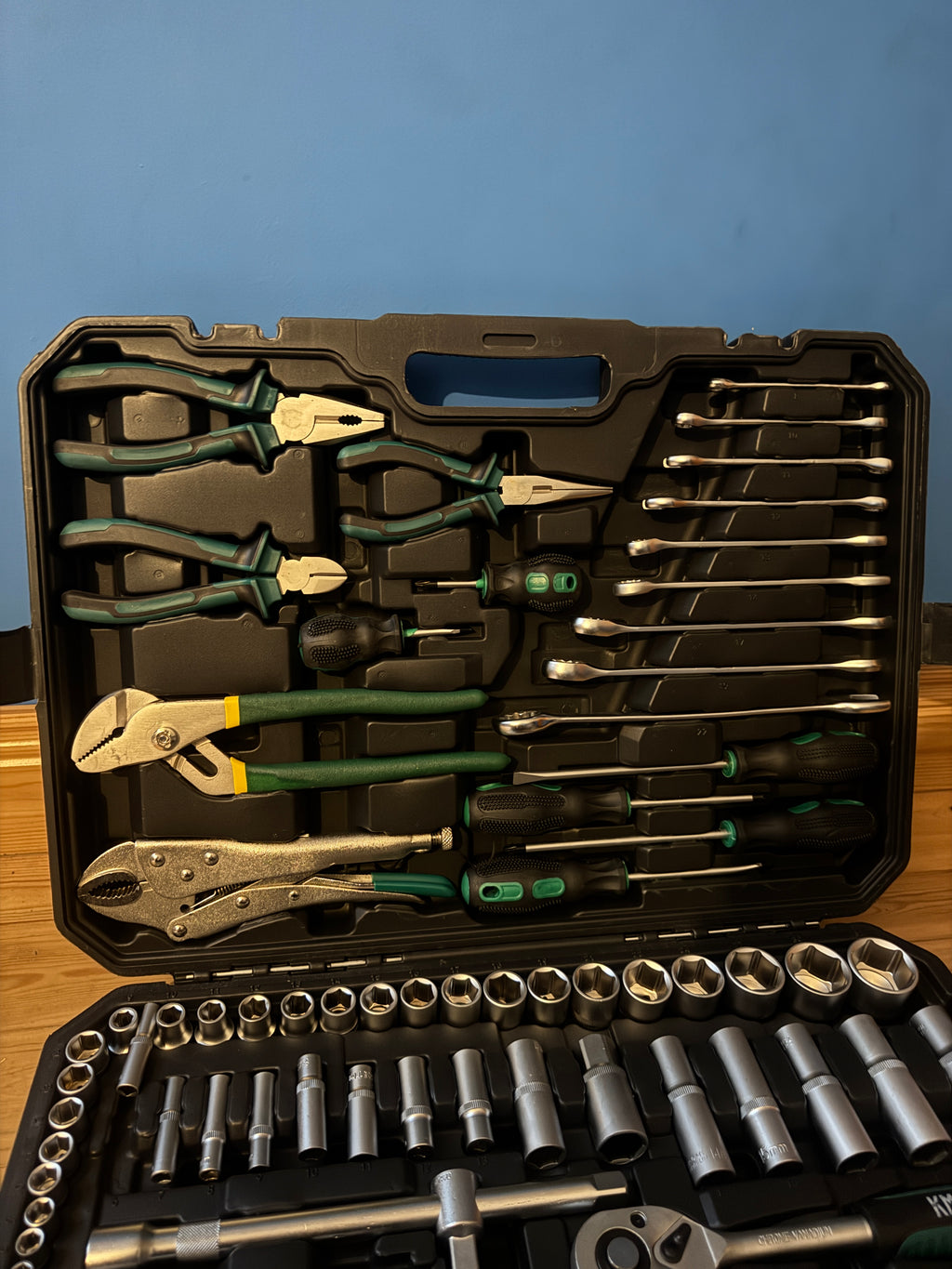 131pc Socket Set