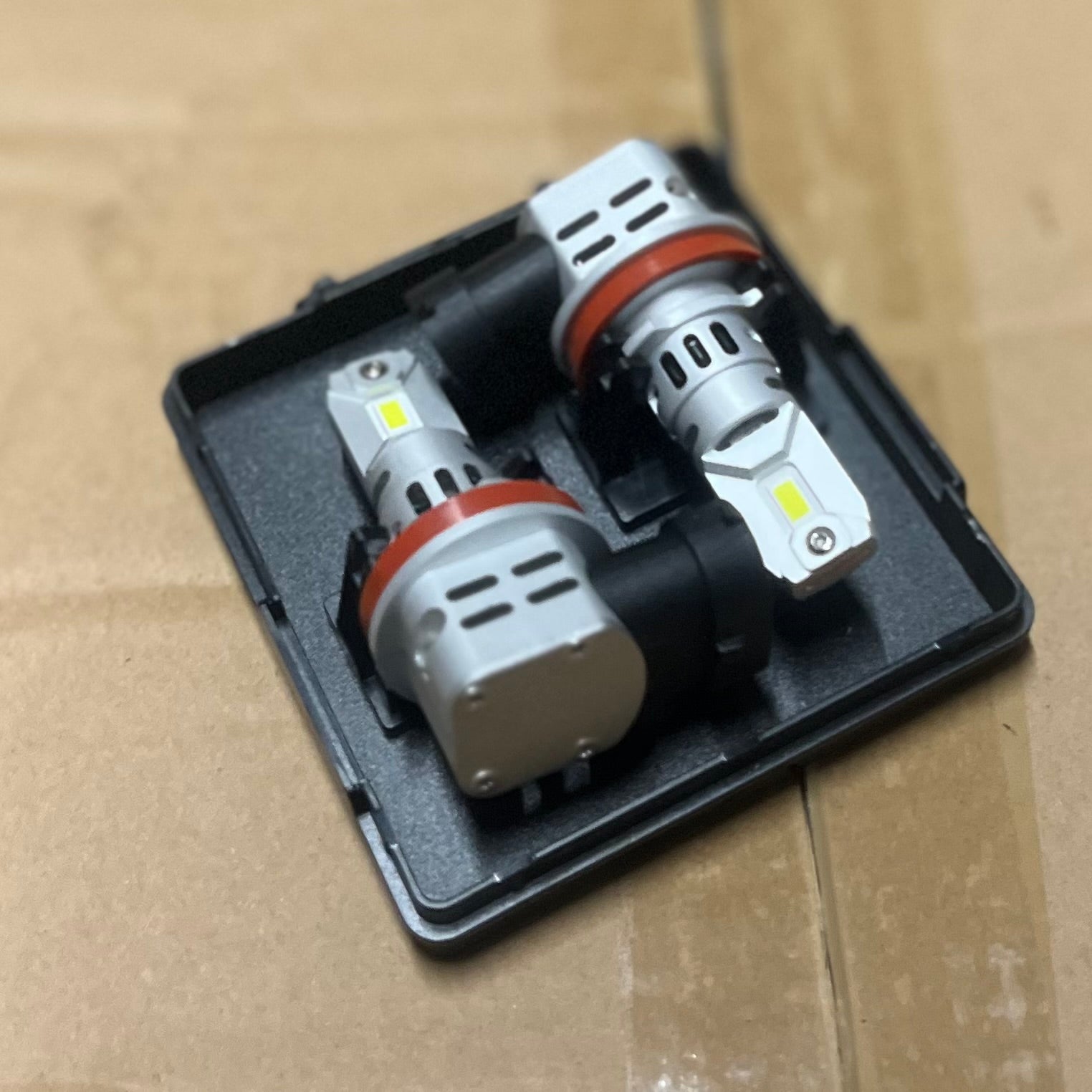 LED Bulb Conversion Kit (H11)