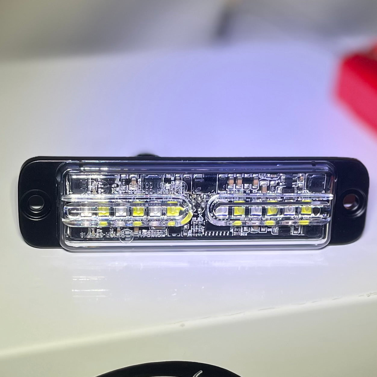 LED Red/White Strobe