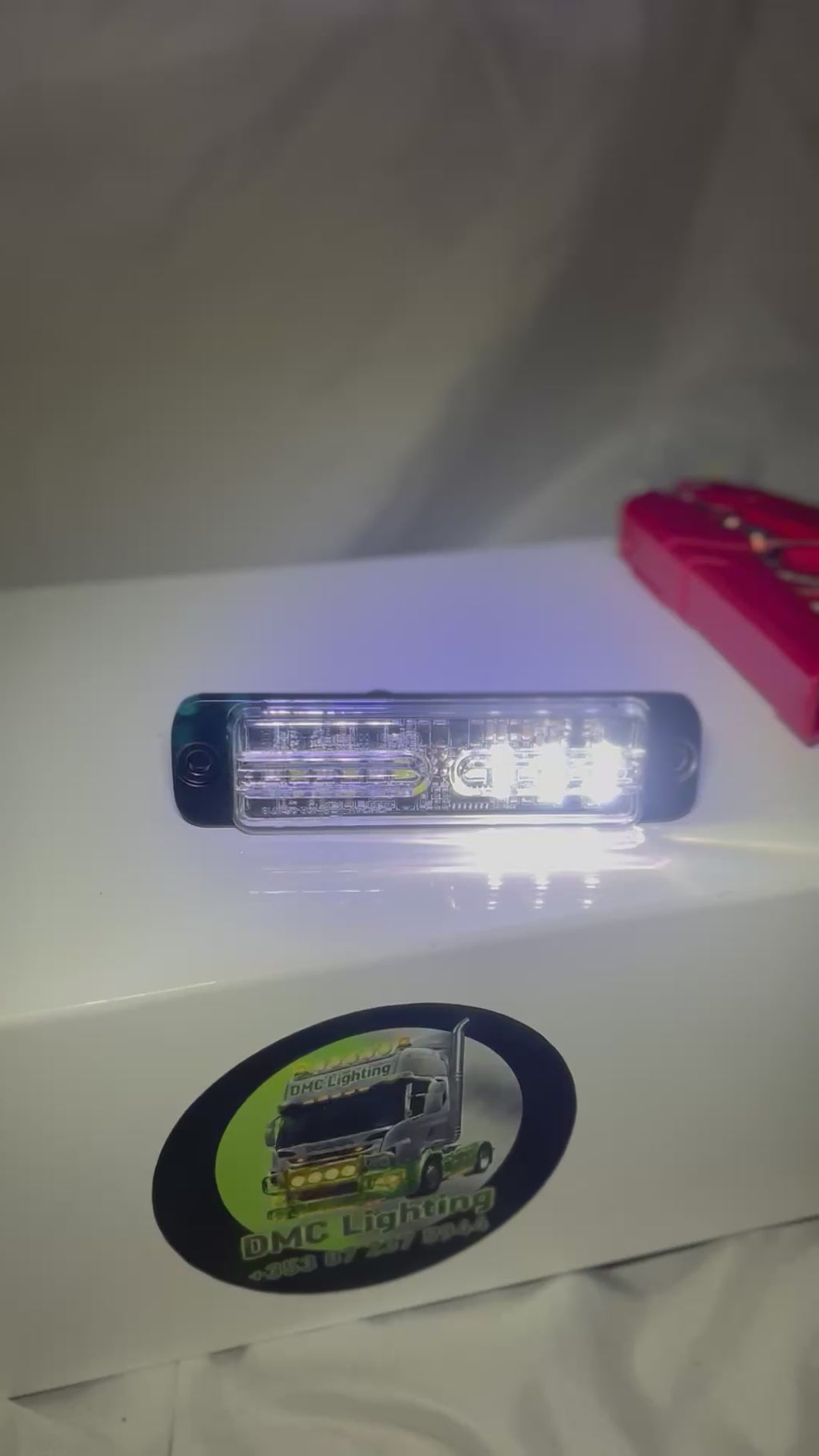 LED Red/White Strobe